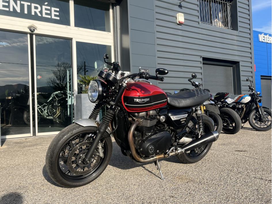TRIUMPH SPEED TWIN 1200