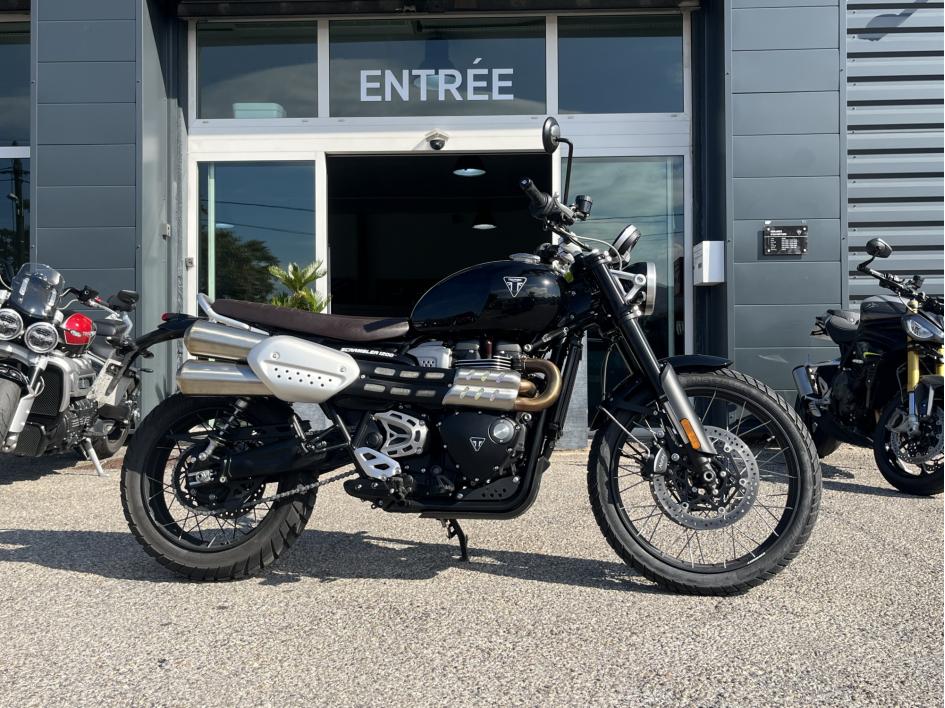TRIUMPH SCRAMBLER 1200