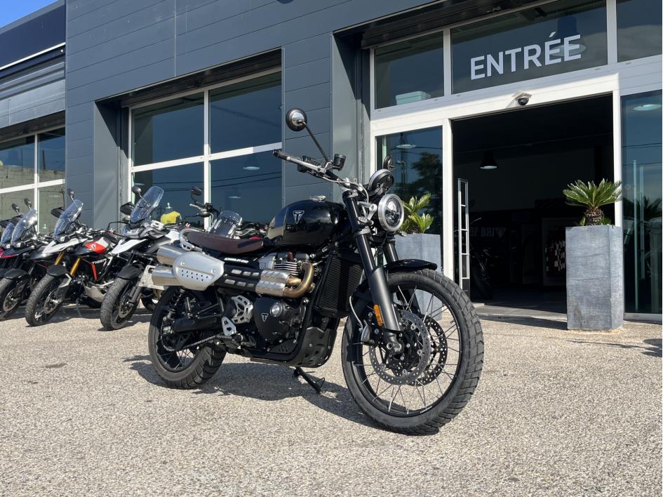 TRIUMPH SCRAMBLER 1200
