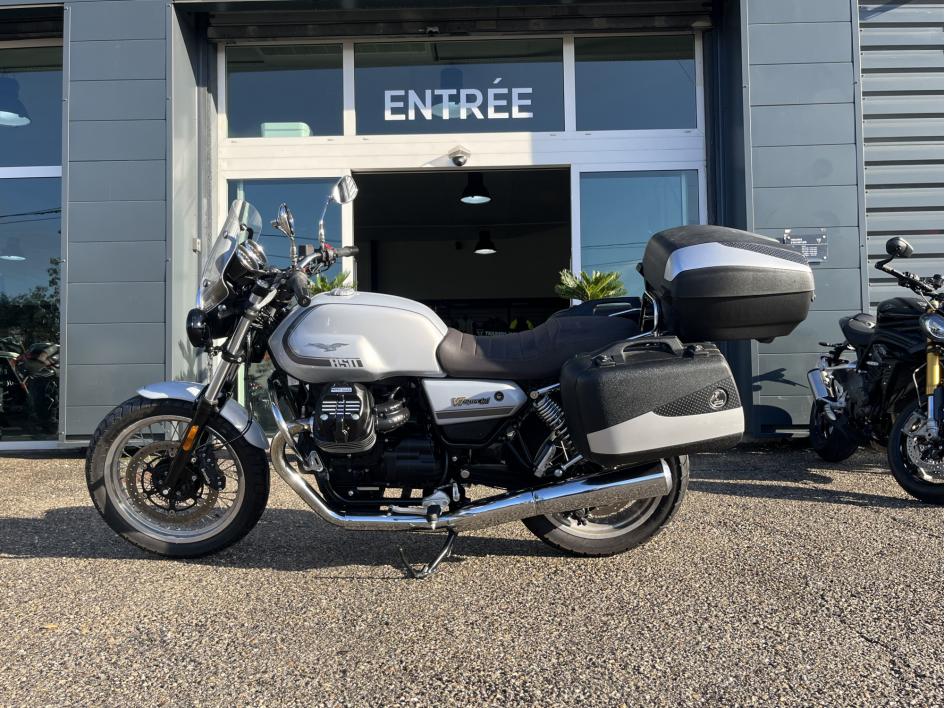 MOTO GUZZI V7 SPECIAL