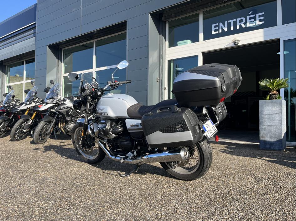 MOTO GUZZI V7 SPECIAL