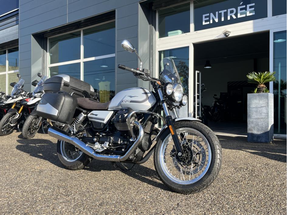 MOTO GUZZI V7 SPECIAL