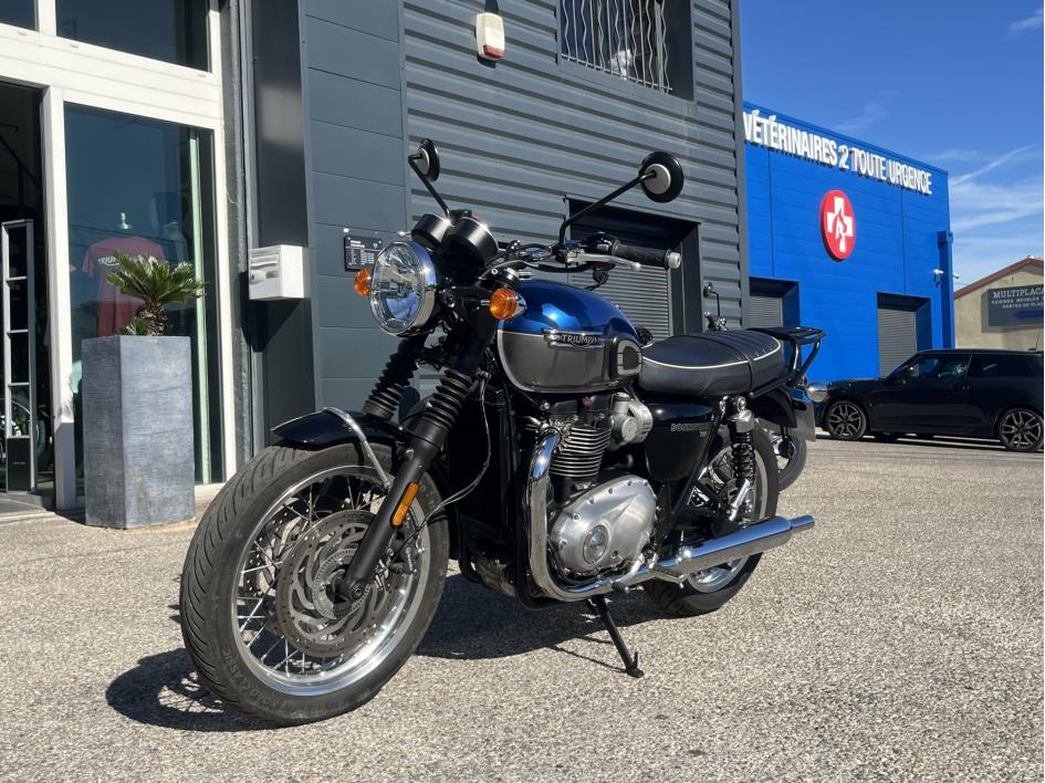 TRIUMPH BONNEVILLE T120