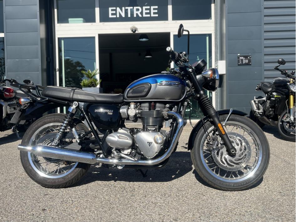 TRIUMPH BONNEVILLE T120