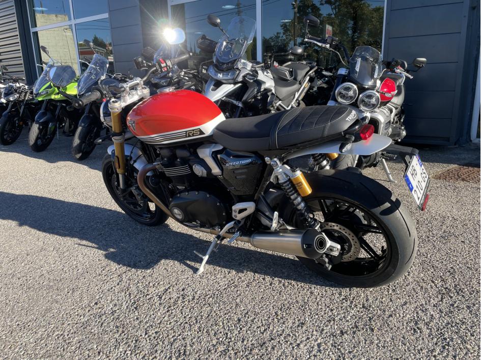 TRIUMPH SPEED TWIN 1200 RS