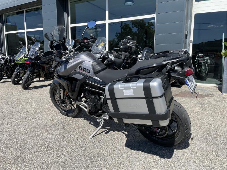 TRIUMPH Tiger 900 GT PRO
