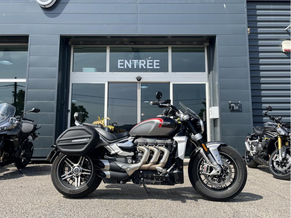 TRIUMPH ROCKET 3 GT