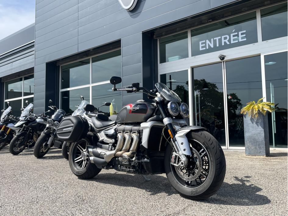 TRIUMPH ROCKET 3 GT