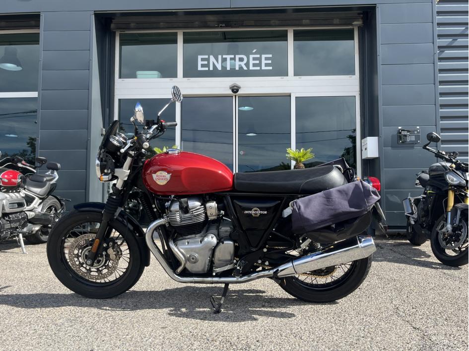 ROYAL ENFIELD INTERCEPTOR