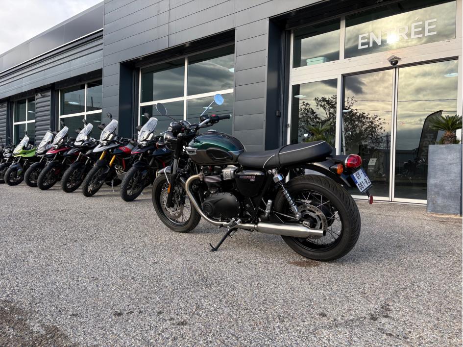 TRIUMPH Bonneville T100