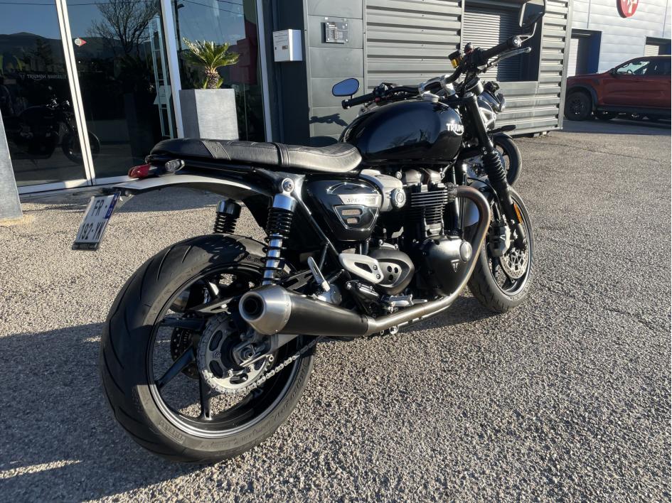 TRIUMPH SPEED TWIN 1200