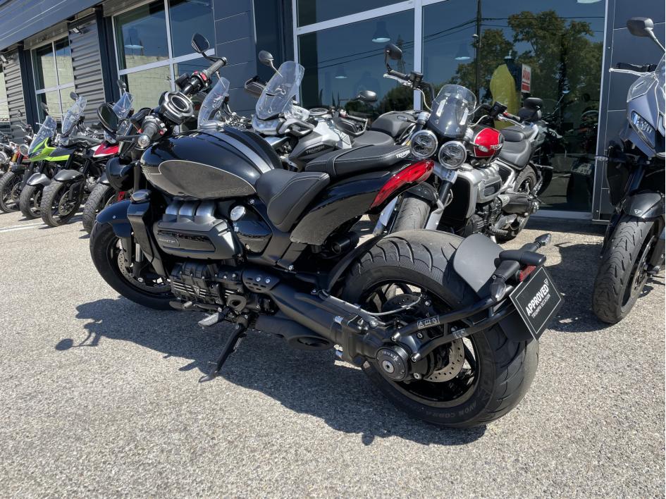 TRIUMPH ROCKET 3 R STORM